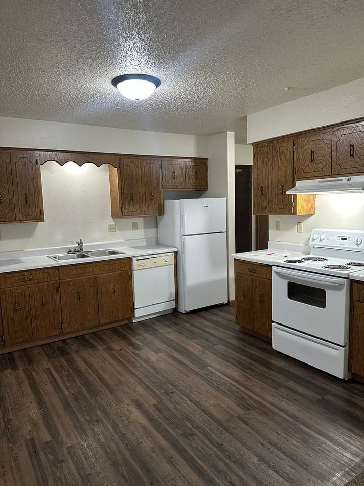 Westwood 3208 - Photo 2 of 7