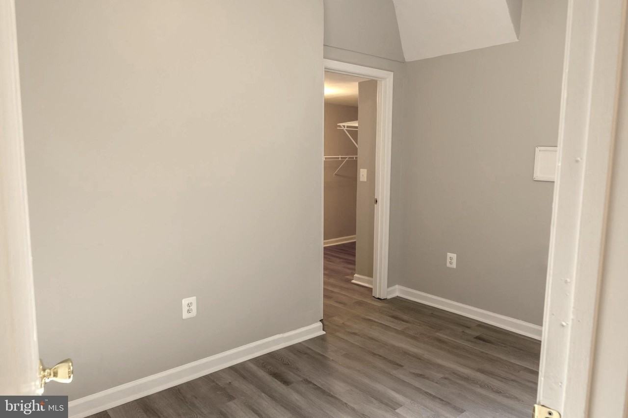 12626 Kahns Rd Unit B #B - Photo 7 of 19