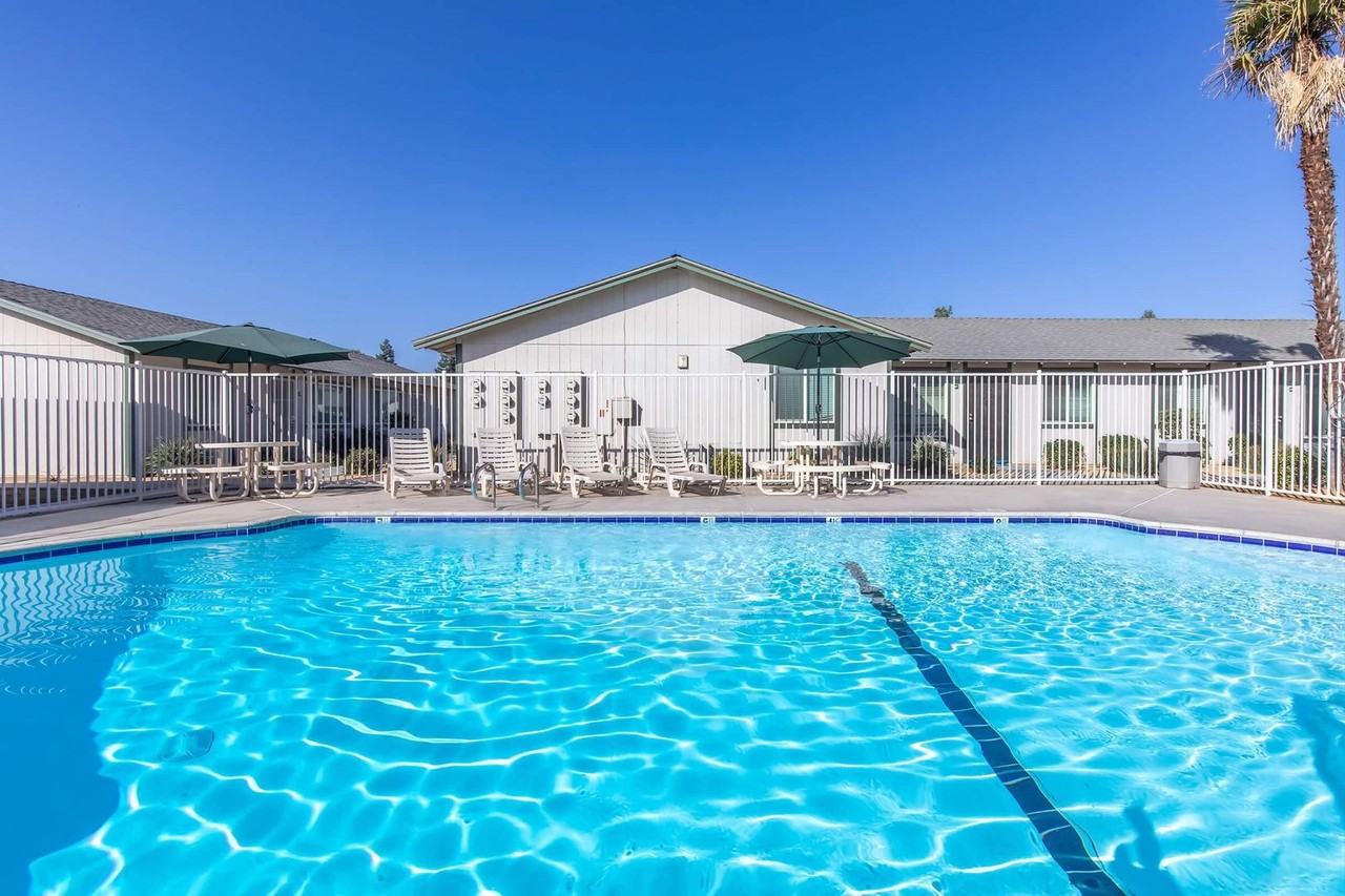 Sierra Apartment Homes - Photo 2 of 7