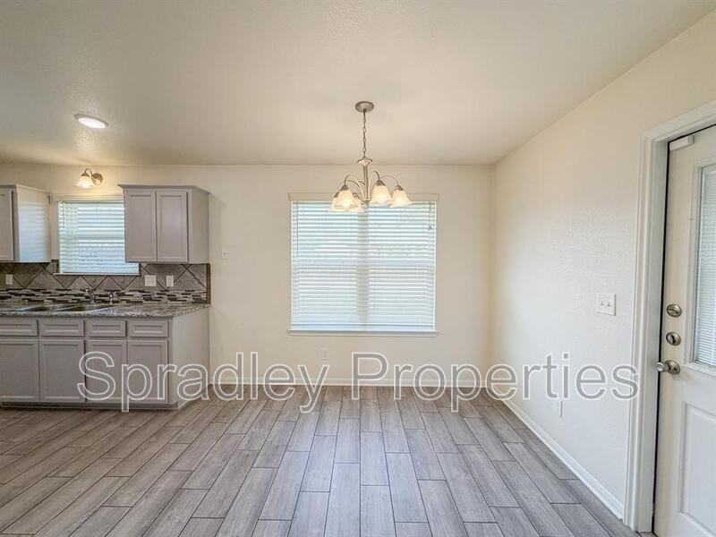 820 Paseo Del Plata - Photo 7 of 34