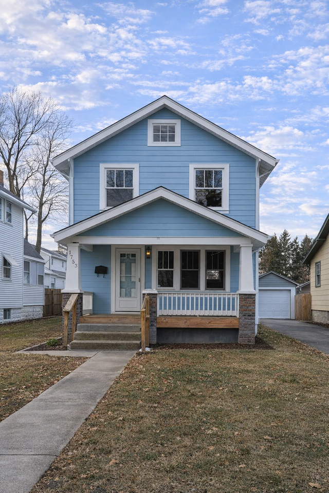 1753 E Kenworth Rd #1 - Photo 2 of 9