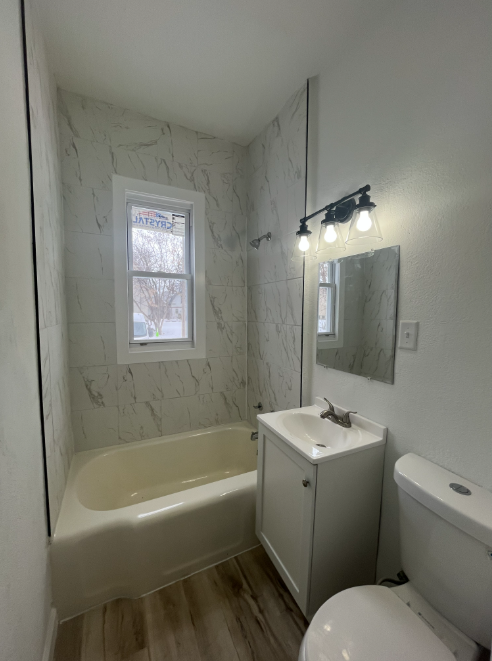2619 N 33rd St #2619 - Photo 6 of 7