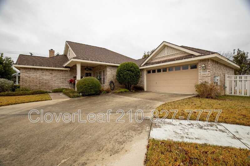 1409 Azalea Ln - Photo 4 of 42