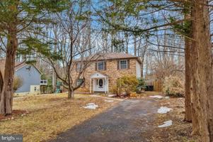 featured image of 4098 Tarpon Ln