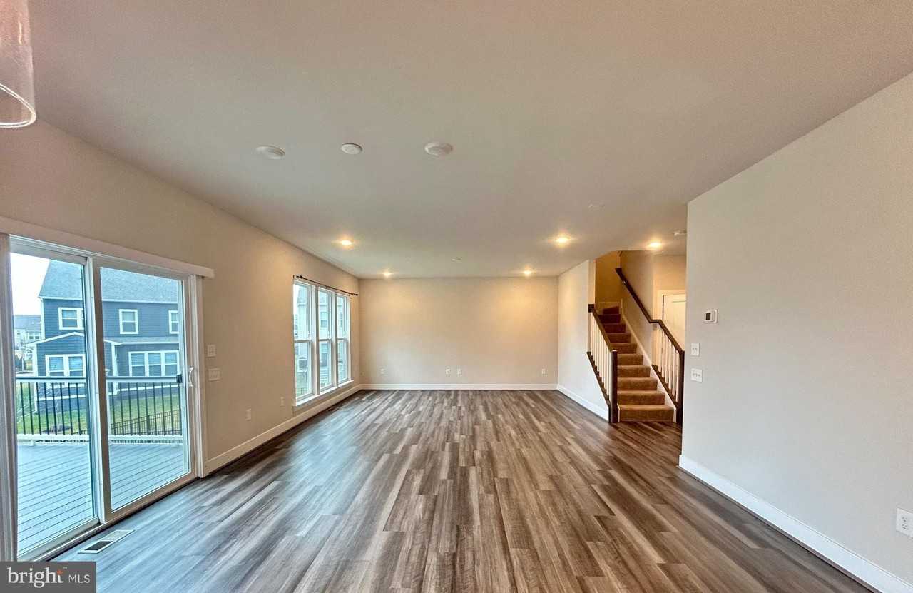 17783 White Campion Way - Photo 5 of 9