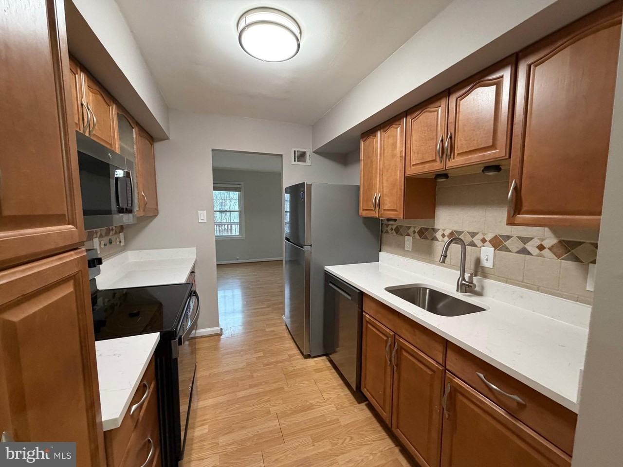 3023 Creel Ct - Photo 2 of 19