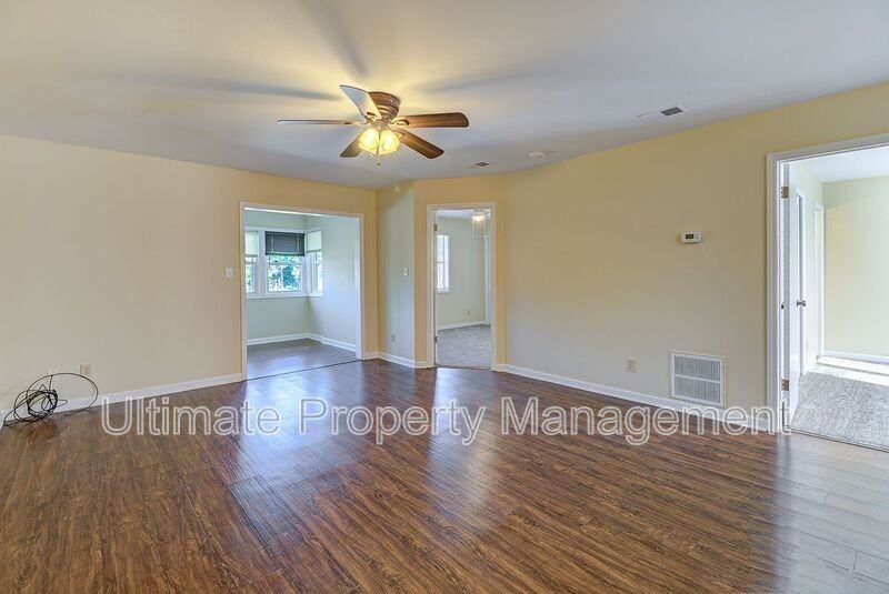 2504 Flint Dr - Photo 7 of 15