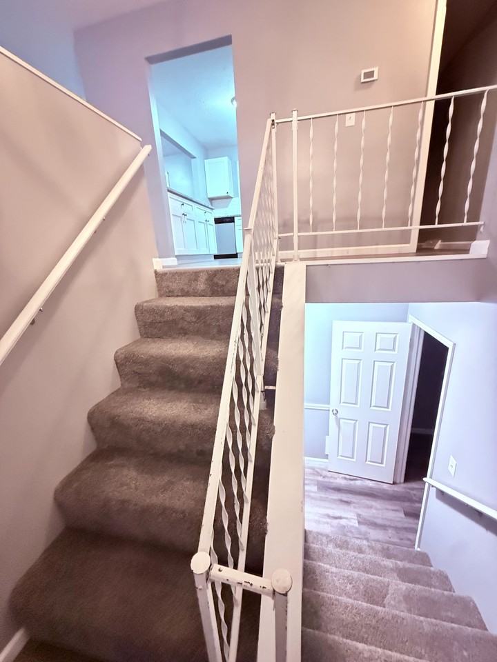 6109 Richmond Ave #1 - Photo 2 of 20