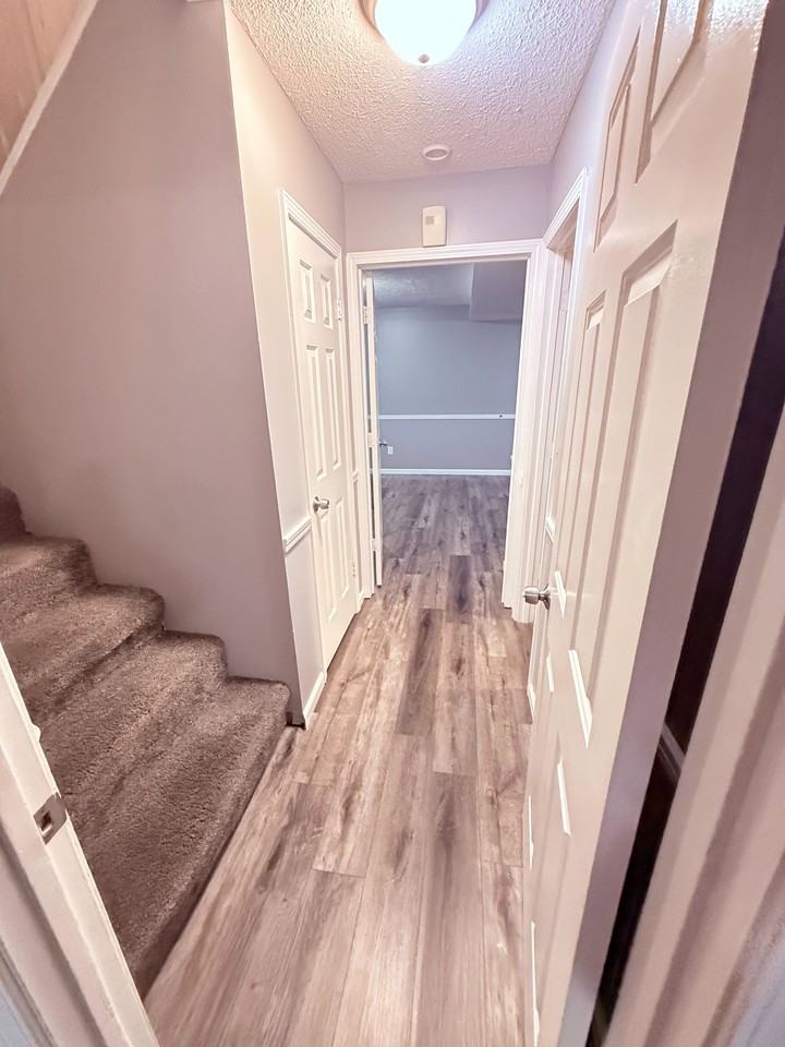 6109 Richmond Ave #1 - Photo 3 of 20