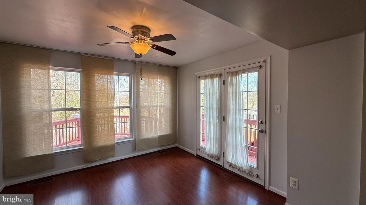 4515 Papillion Ct - Photo 4 of 15