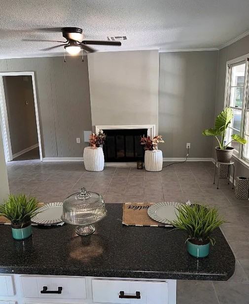 4751 Queensbury Ct #1 - Photo 6 of 9