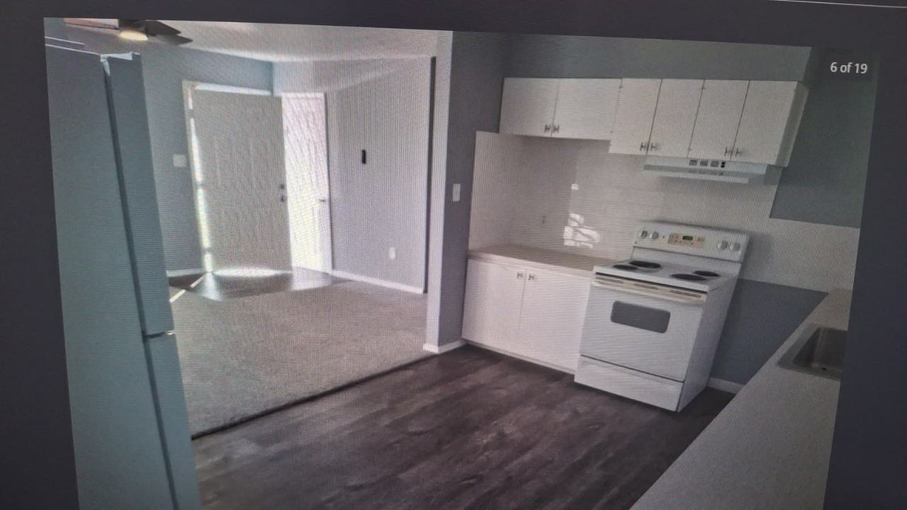 2312 Nw 35th St #1 - Photo 3 of 19