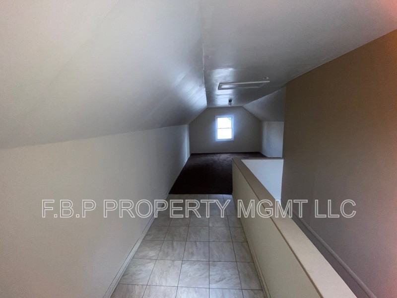 20298 Goulburn St - Photo 7 of 8