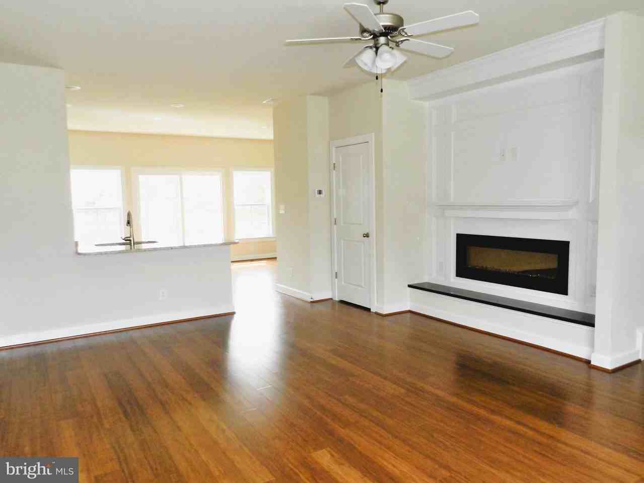 2 Andrews Pl - Photo 4 of 15