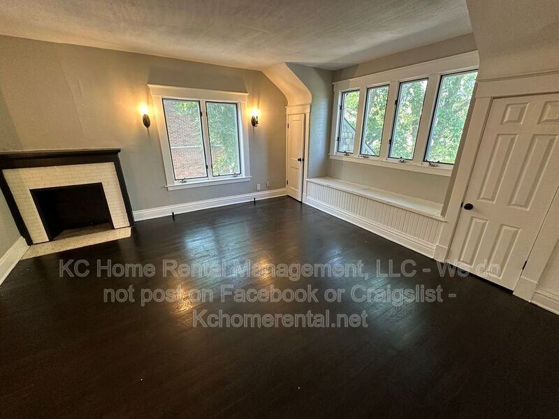 3631 Pennsylvania Ave #2 - Photo 7 of 32