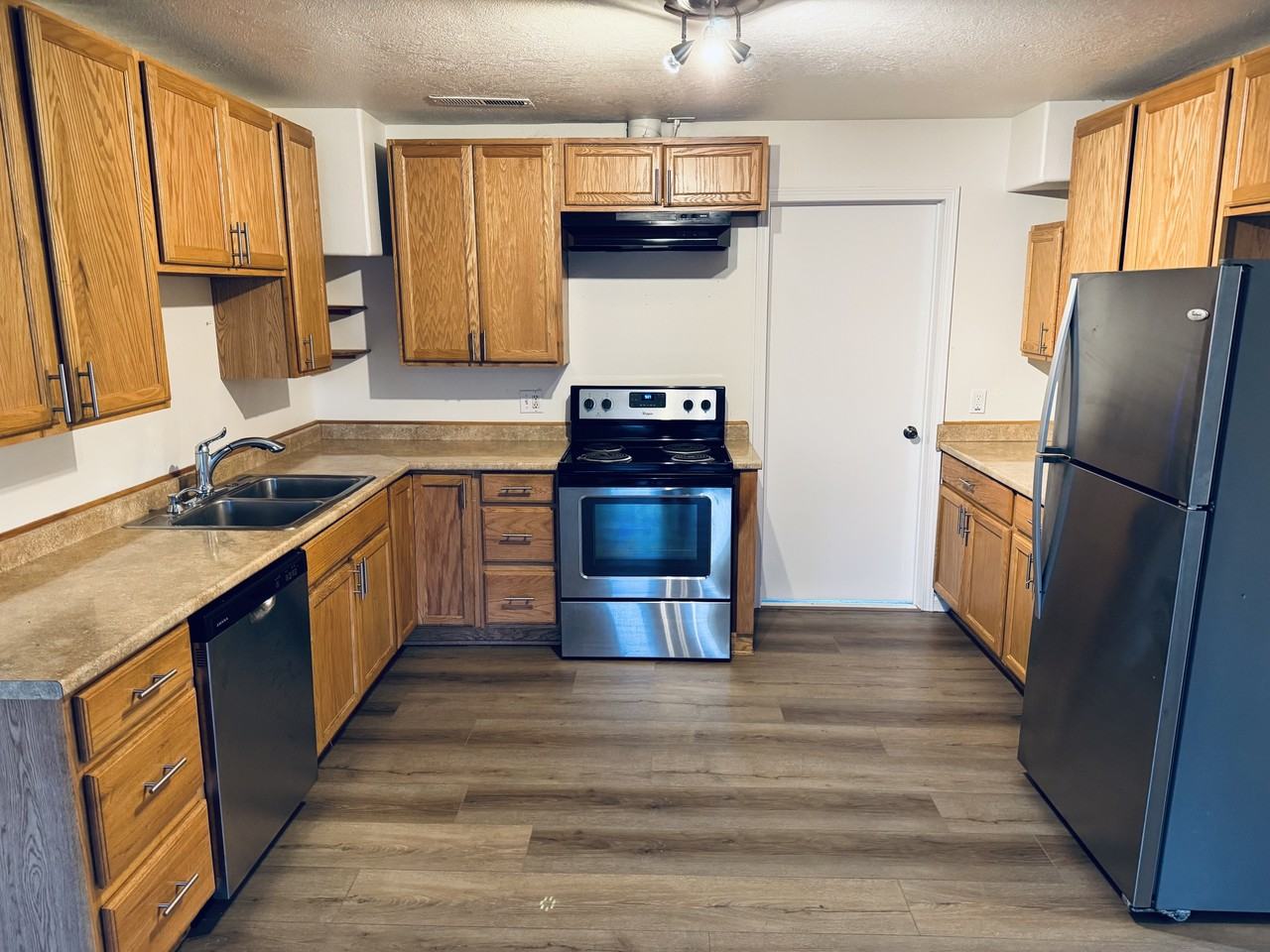 407 Jersey St #1 - Photo 2 of 9