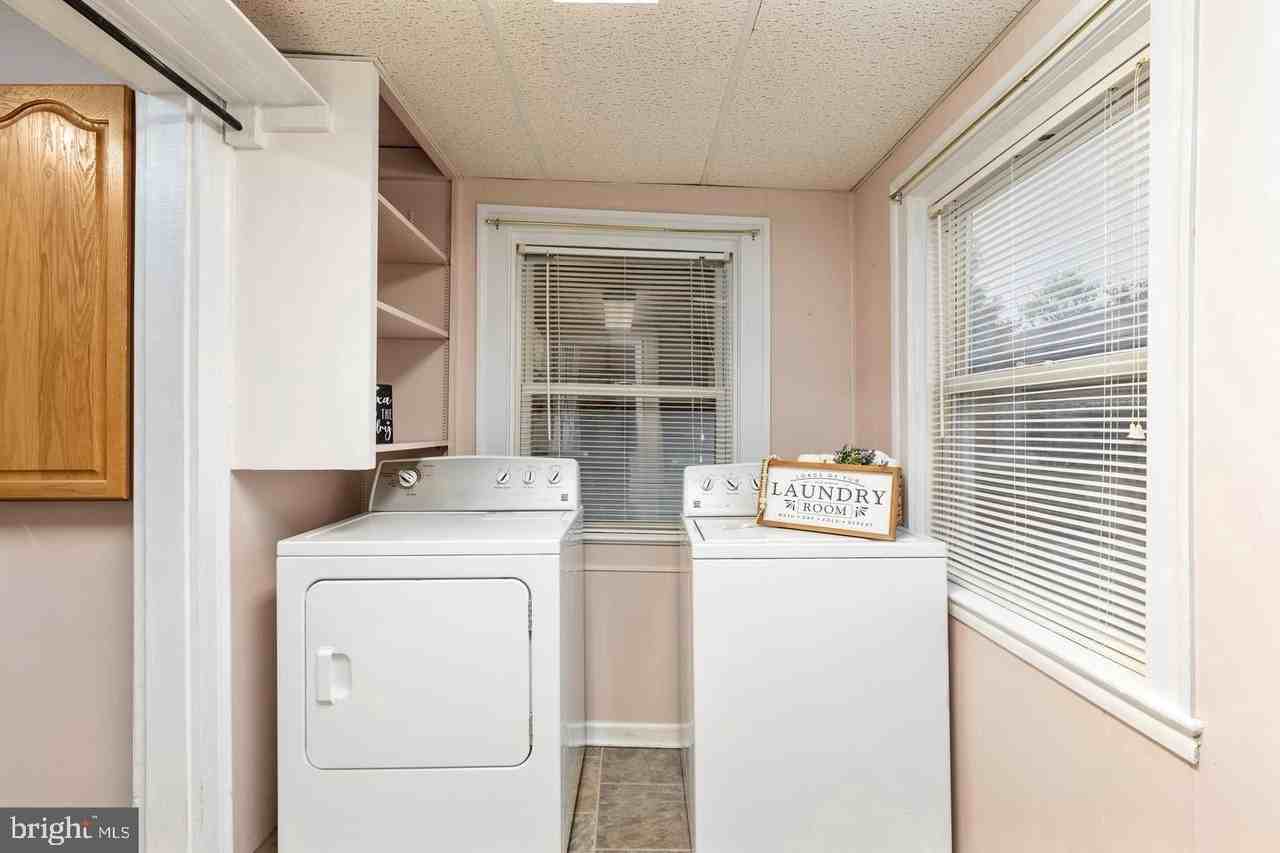 508 Dunlap St - Photo 4 of 11