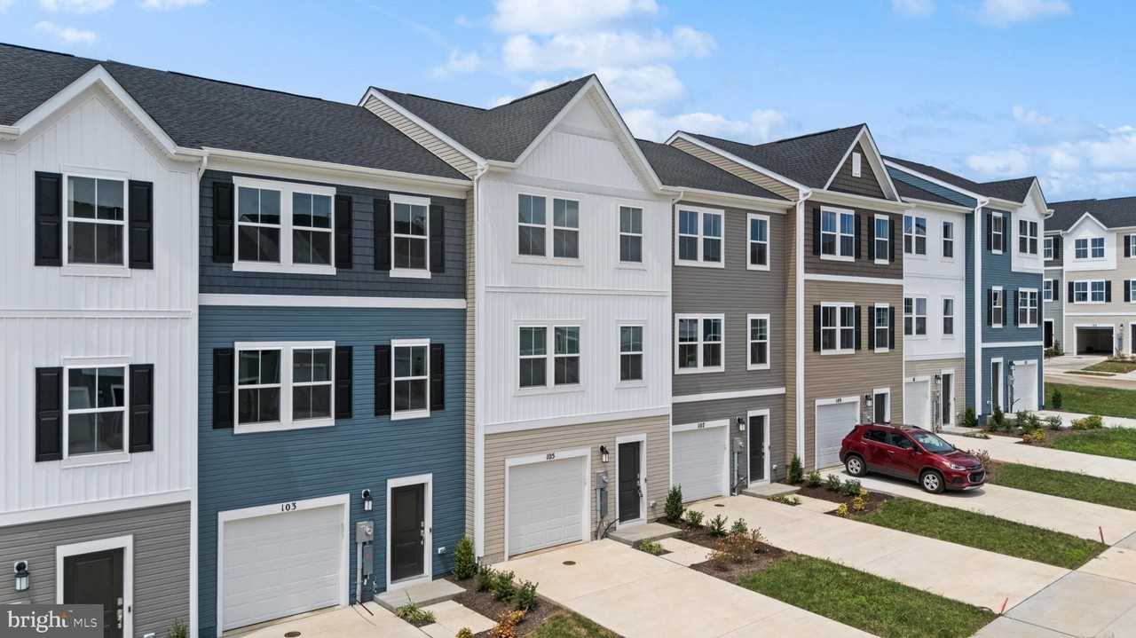 105 Milburn Dr - Photo 4 of 36