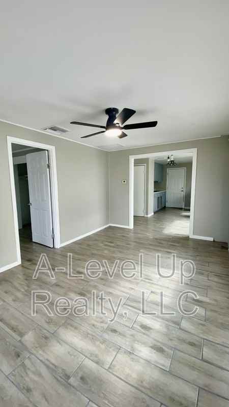5737 S Southland Blvd #1 - Photo 4 of 14