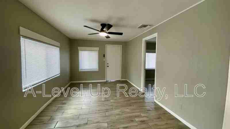 5737 S Southland Blvd #1 - Photo 5 of 14