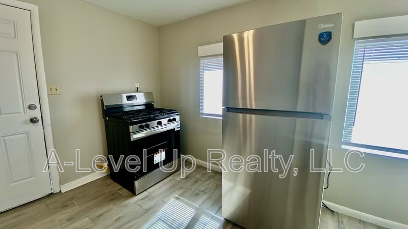 5737 S Southland Blvd #1 - Photo 7 of 14