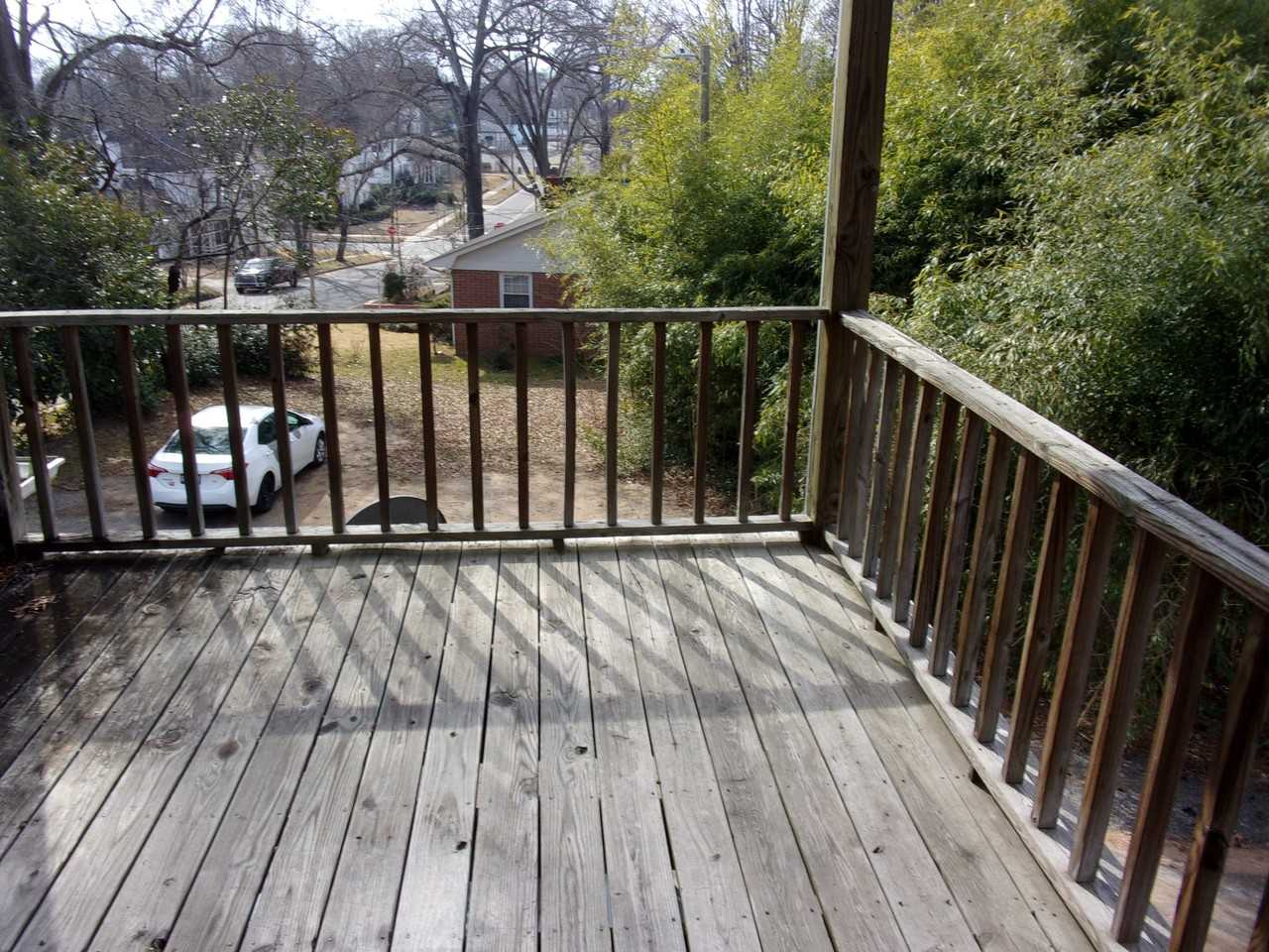 401 Charlotte Ave #D - Photo 5 of 8