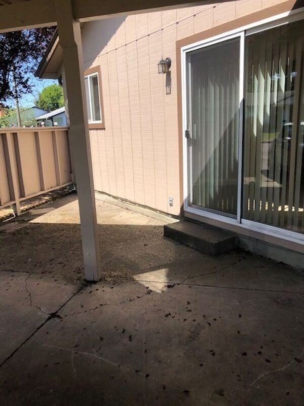 1287 Kenray Loop - Photo 3 of 13