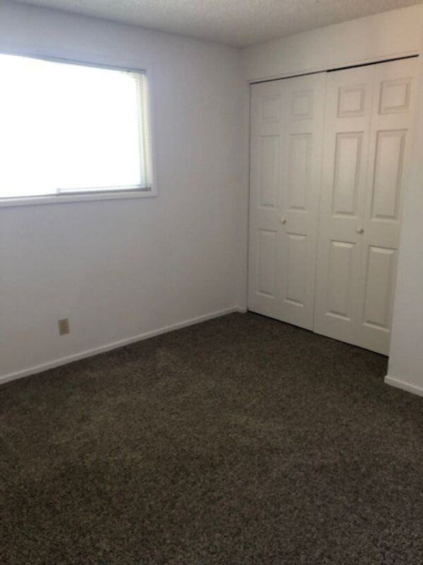 1287 Kenray Loop - Photo 5 of 13