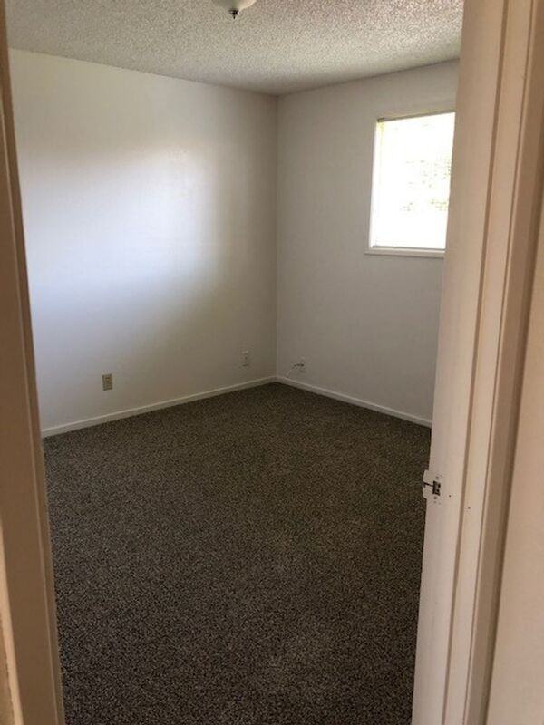 1287 Kenray Loop - Photo 7 of 13