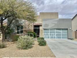 featured image of 3510 E Ravenswood Dr