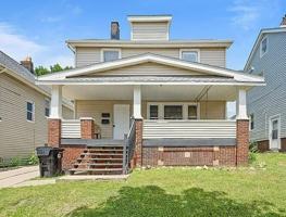 featured image of 8517 Bancroft Ave (UP) Cleveland OH 44105 #UP