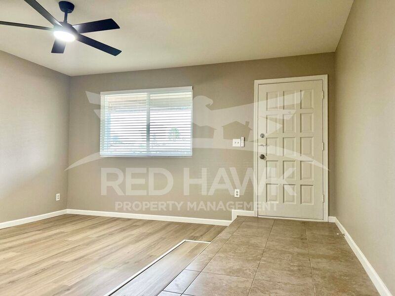 1549 E Diamond Ave - Photo 4 of 23