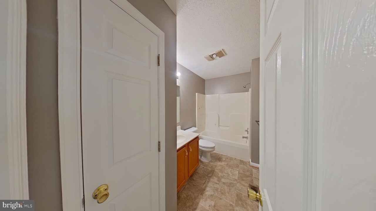 11 Morningstar Dr - Photo 4 of 11