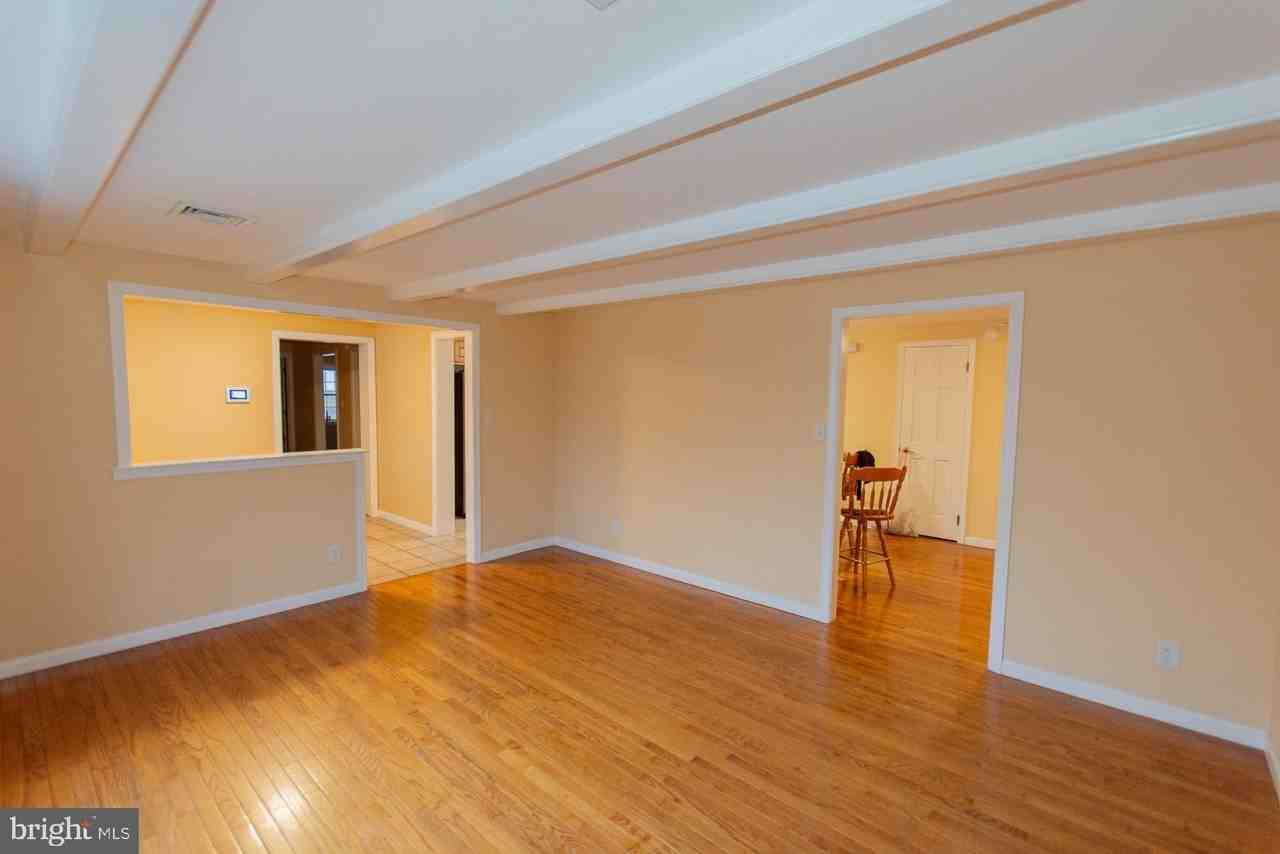 42 Wiest Ln - Photo 6 of 50