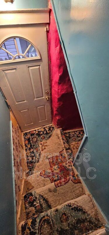 3222 Charlotte St - Photo 2 of 25