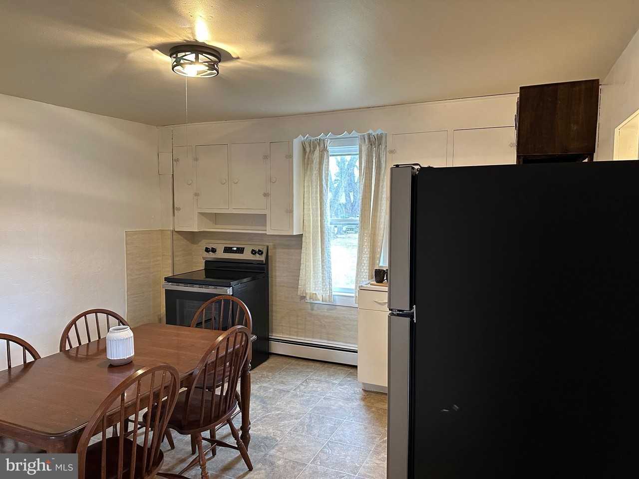 15 Myers Rd - Photo 7 of 34