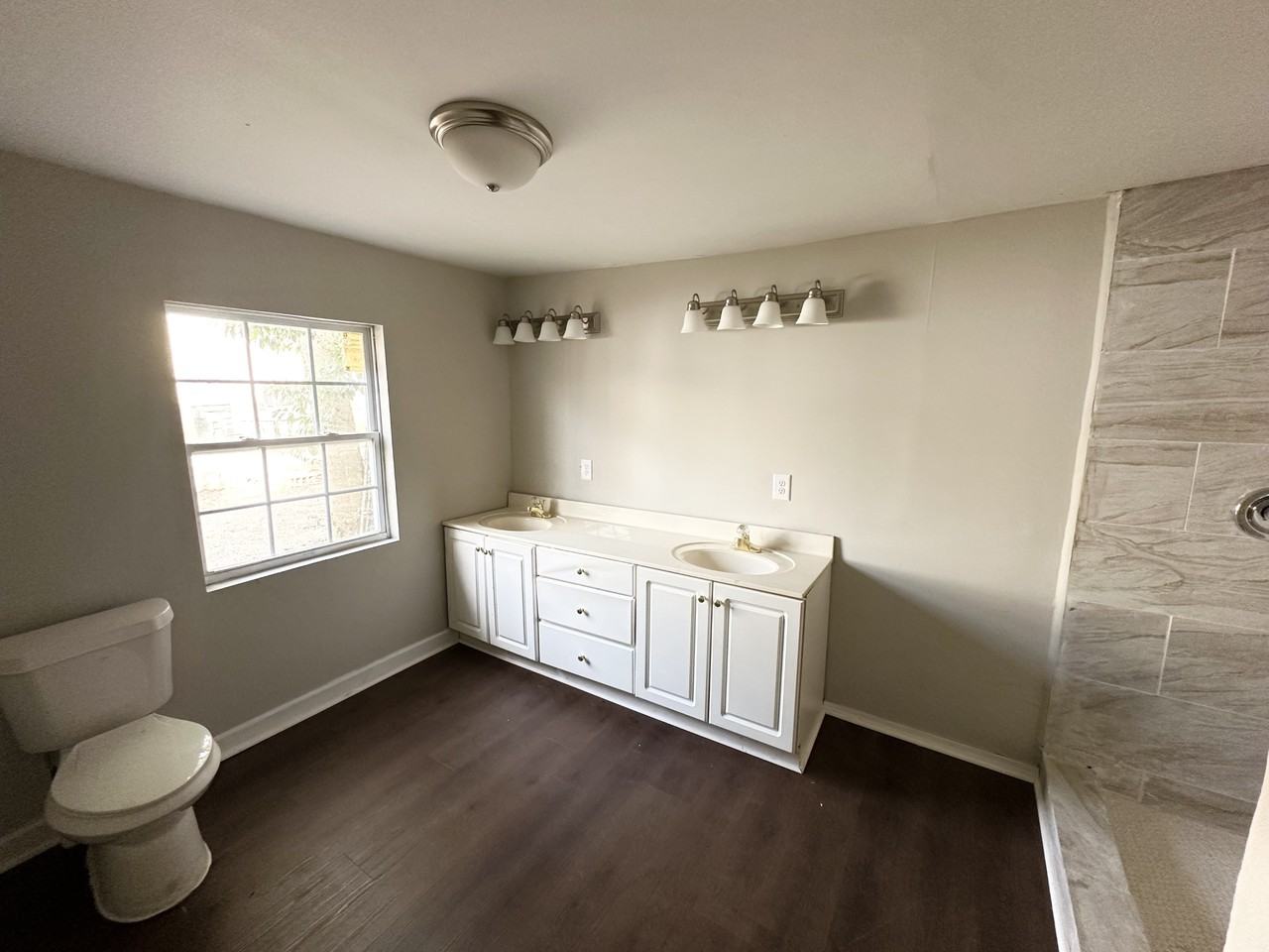 8035 4th Ave S #1 - Photo 5 of 9