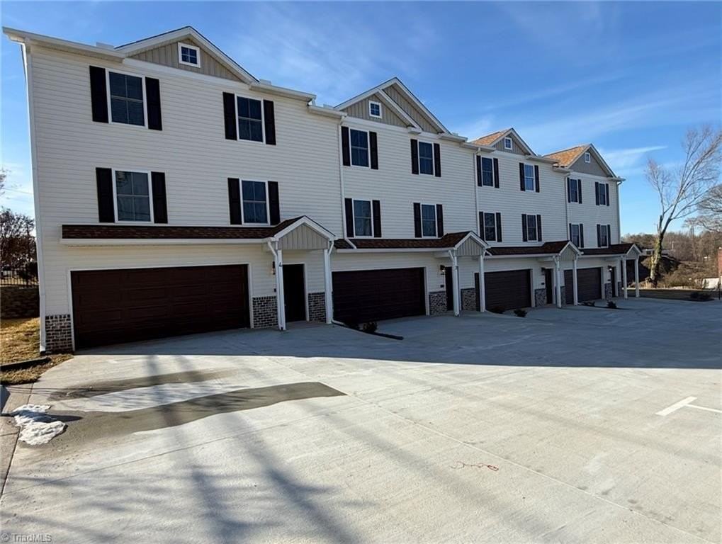 500 N Dunleith Ave #1 - Photo 2 of 23