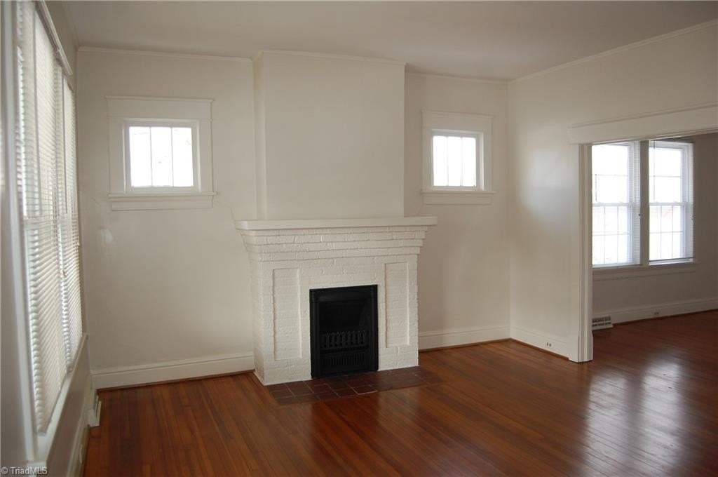 819 Watson Ave - Photo 2 of 14