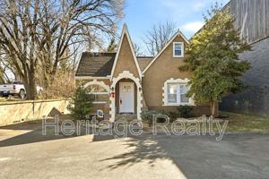 featured image of 3820 Sutherland Ave