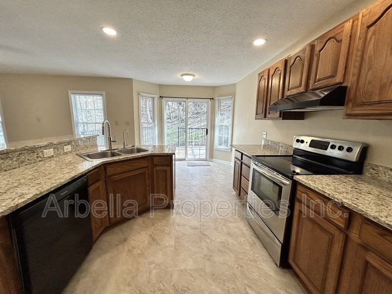 1013 Cox Trail Pl - Photo 5 of 20