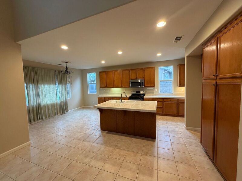 32240 Orange Blossom Dr - Photo 5 of 26