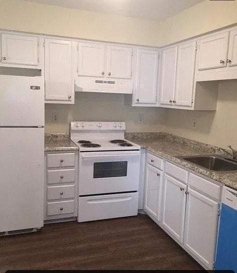 215 Bridgefield Pl Apt B #B - Photo 6 of 7