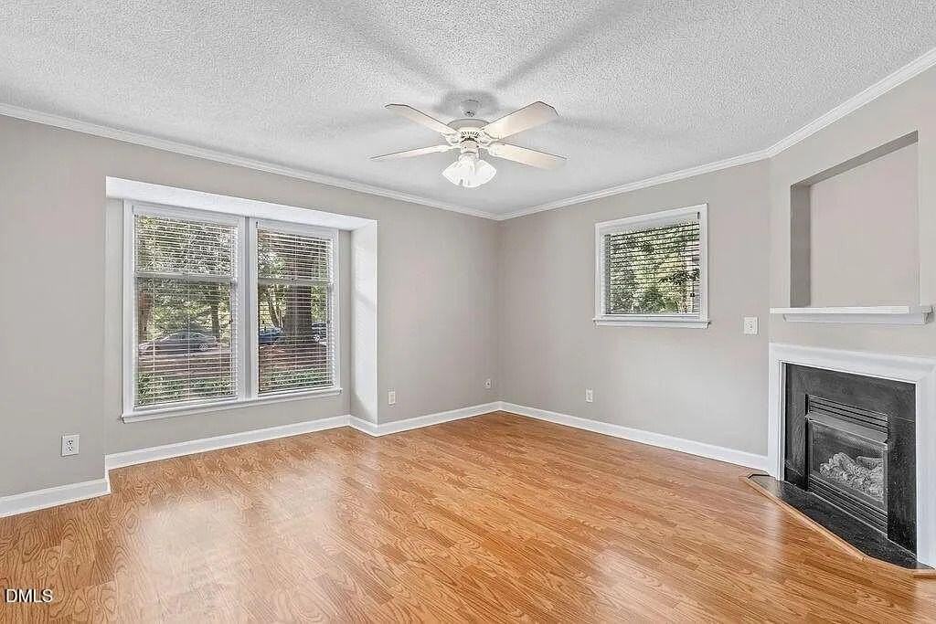 1200 Westview Ln Apt 101 #101 - Photo 4 of 18