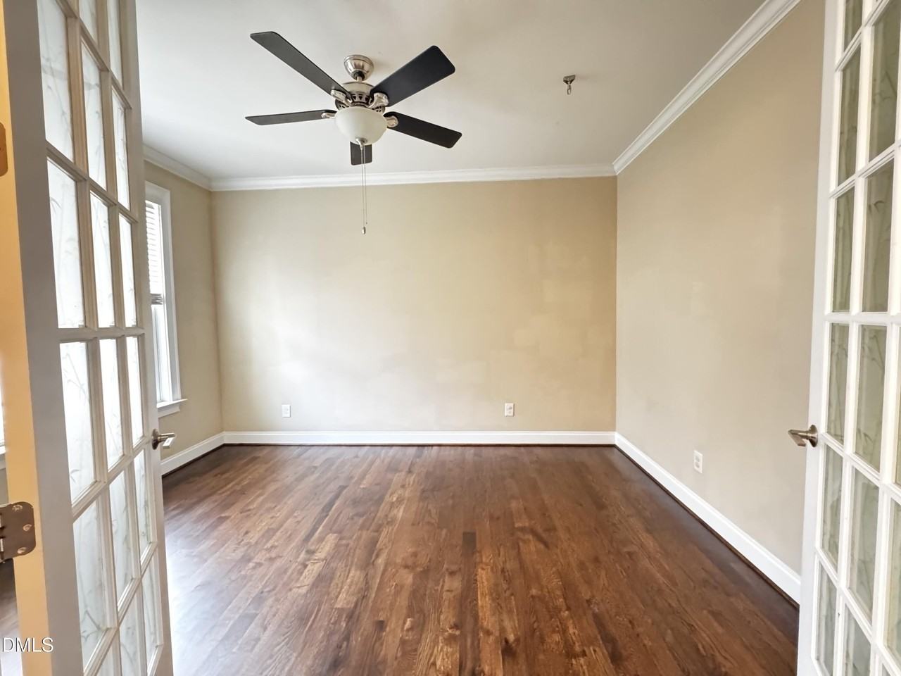 1122 Alsace Dr - Photo 6 of 50