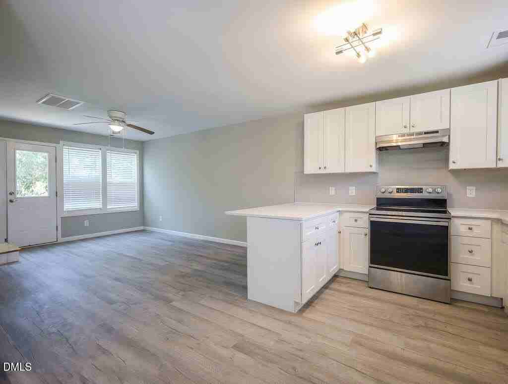 255 Erwin Rd Unit B #B - Photo 4 of 11