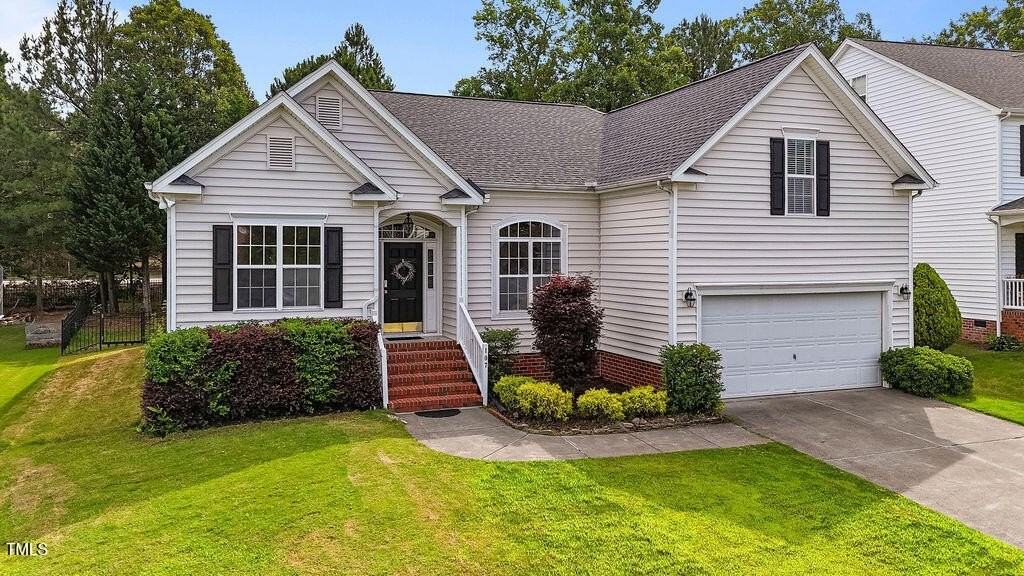 107 Governors House Dr - Photo 4 of 50