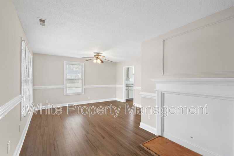 403 Rich St - Photo 2 of 26