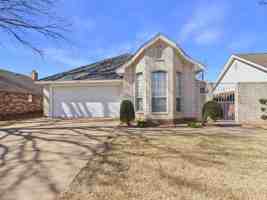 featured image of 4836 Shenandoah Dr