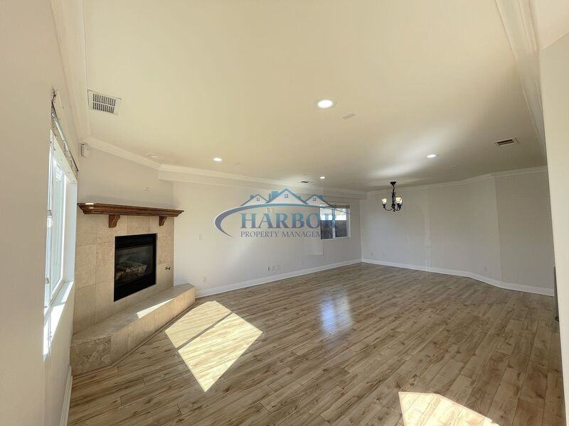 4535 W 168th St - Photo 2 of 17